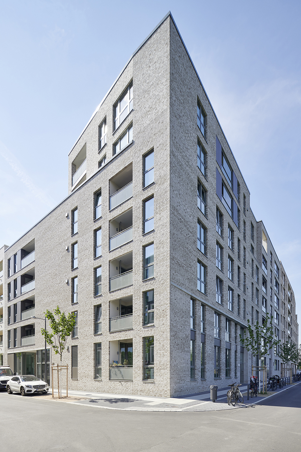 Mitte Altona; Block 2; Glückel-von Hameln-Straße und Eduard-Du Baublock in der Mitte Altona